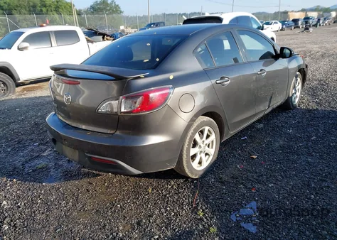 2010 Mazda Mazda3 I Touring z USA, uszkodzony, nr VIN JM1BL1SF4A1229915